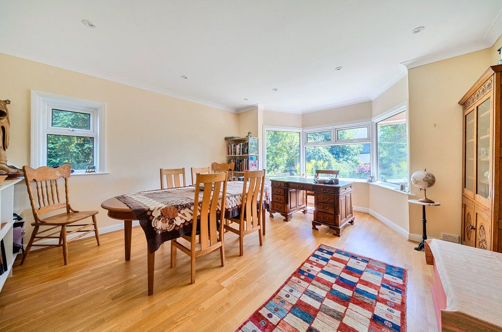 Property photo 3 of 15 Dining Room