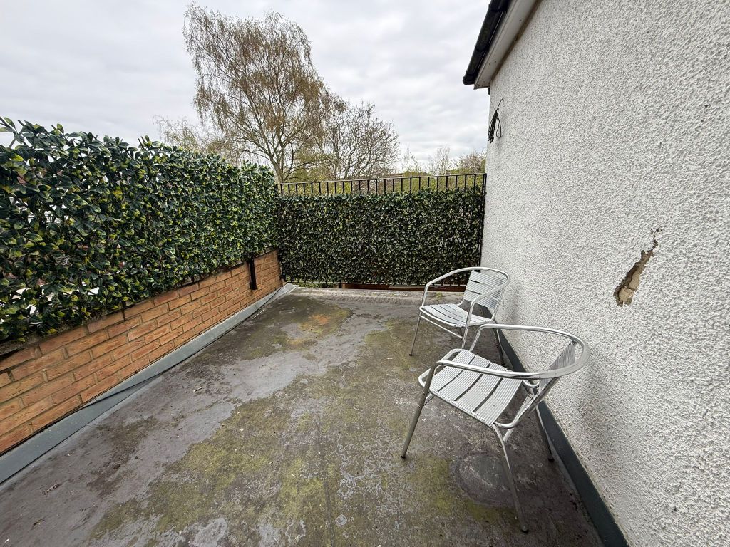 Property photo 1 of 3