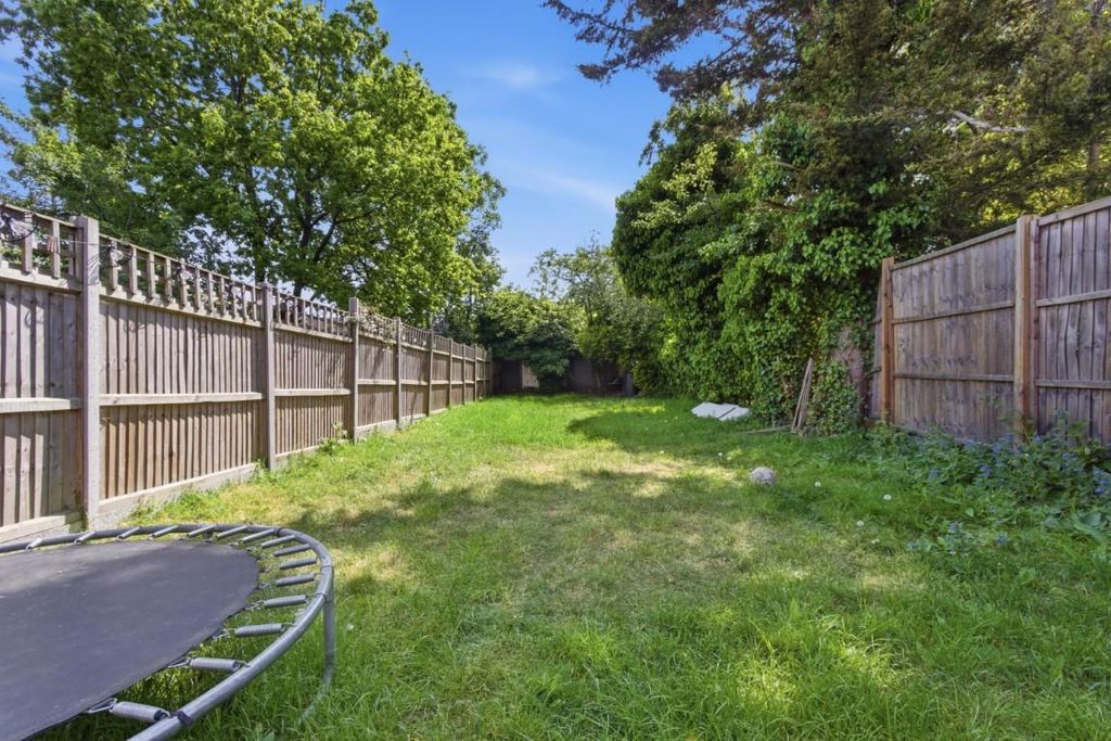 Property photo 3 of 13