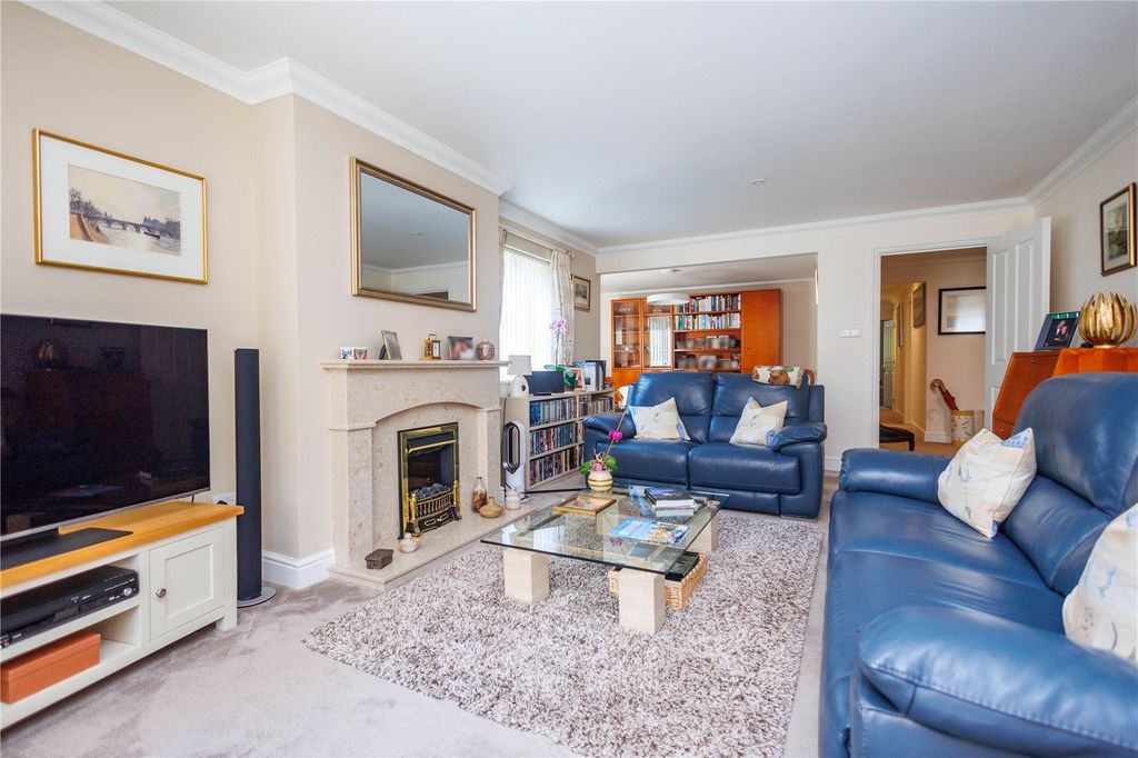 Property photo 3 of 16 Picture No. 04