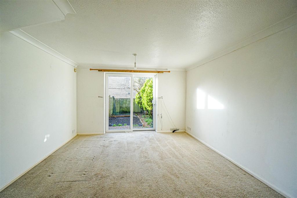 Property photo 3 of 15 Dsc03469.Jpg