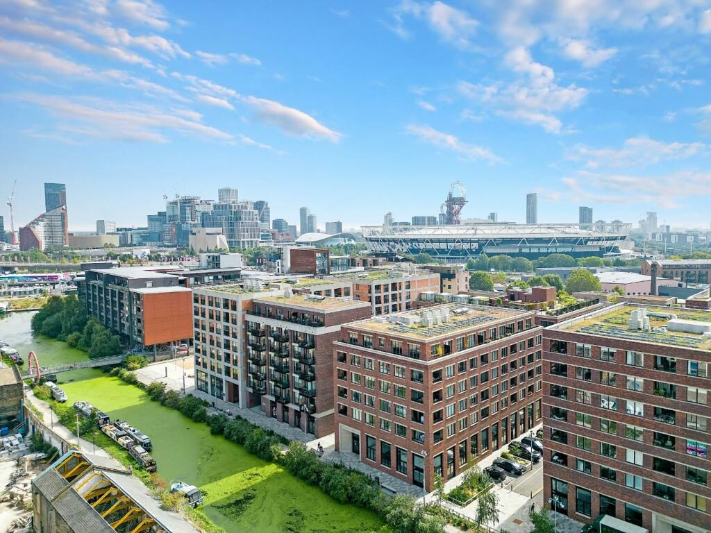 Property photo 1 of 22