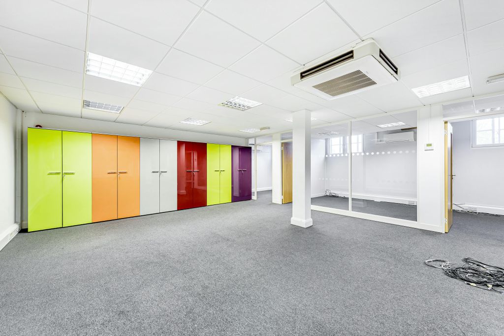 Property photo 3 of 8 791488 3.Jpg