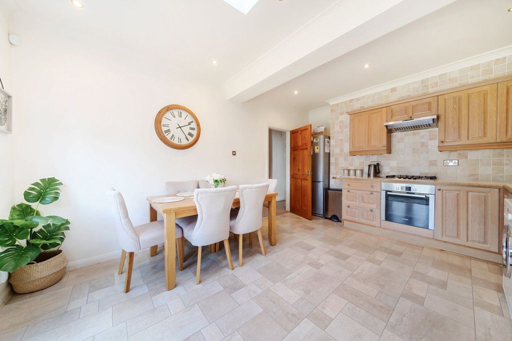 Property photo 3 of 15 Kitchen