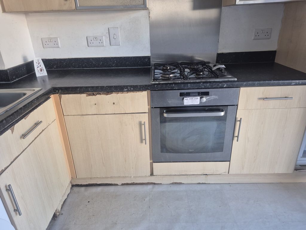 Property photo 2 of 4