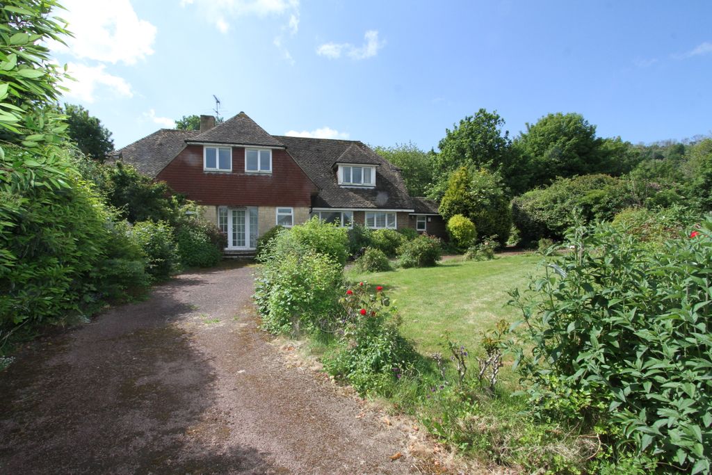 Property photo 3 of 21