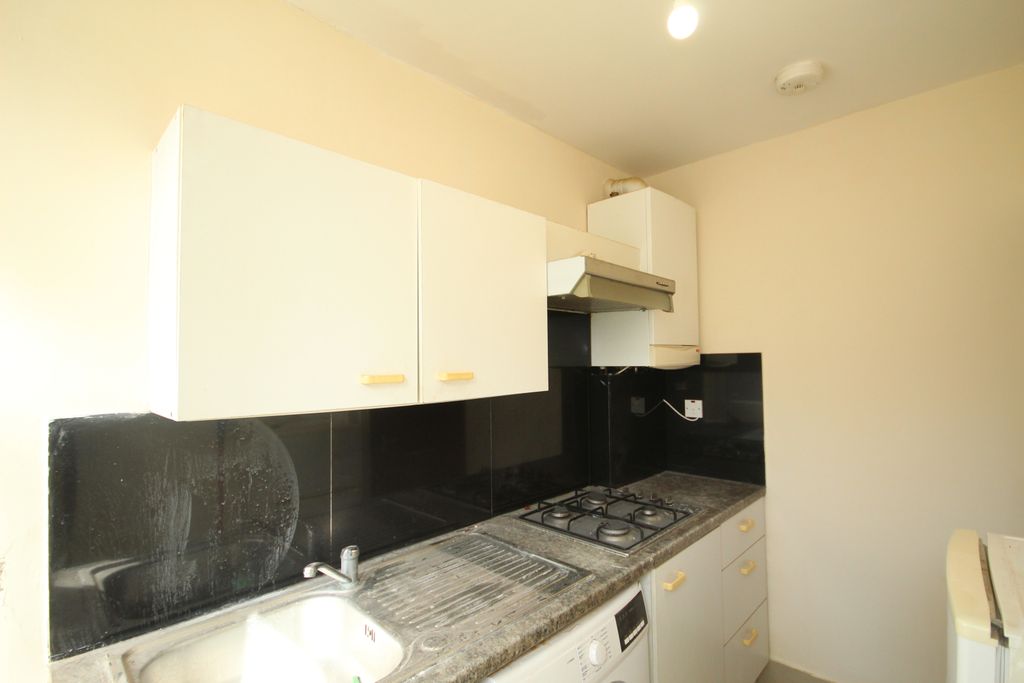 Property photo 2 of 4 Gallery