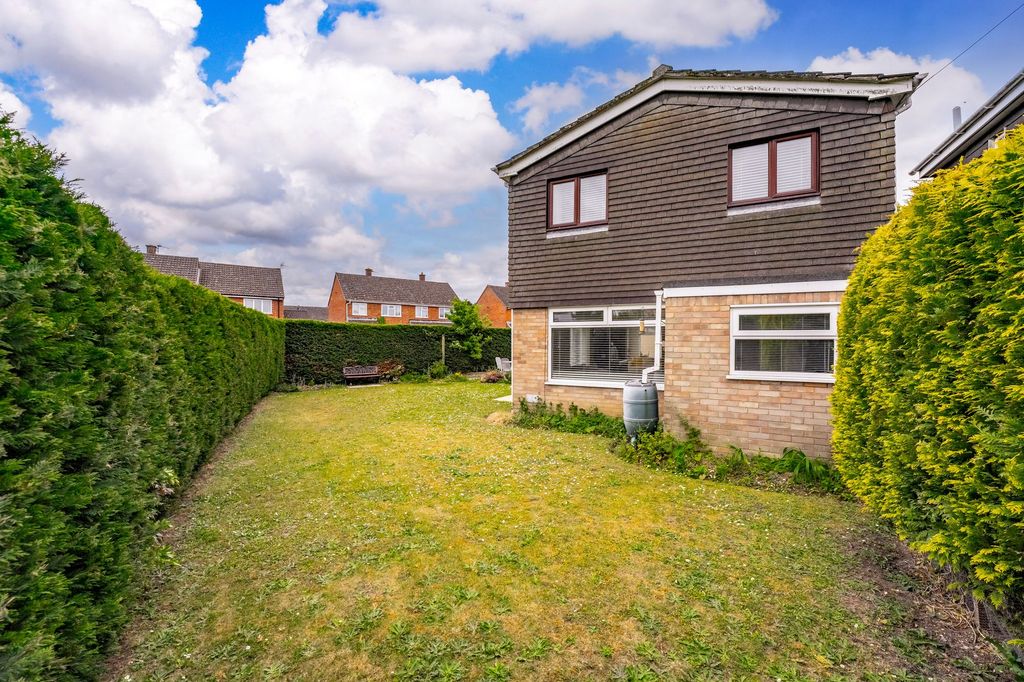 Property photo 1 of 19
