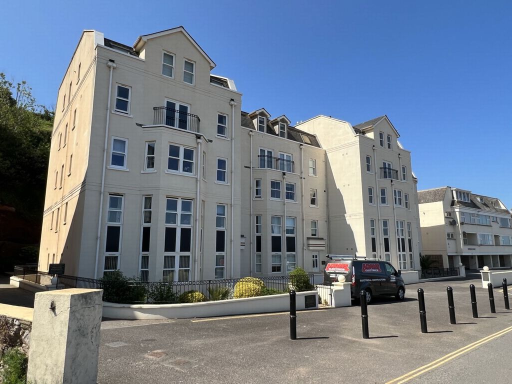 Property photo 1 of 14 Photo 13