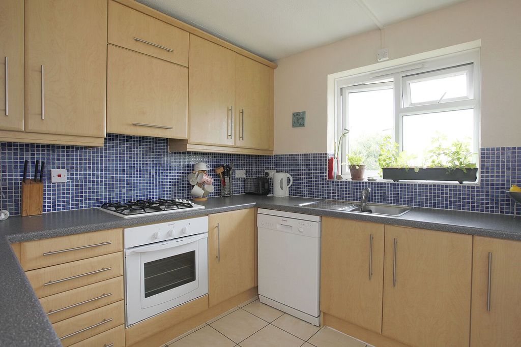 Property photo 3 of 7