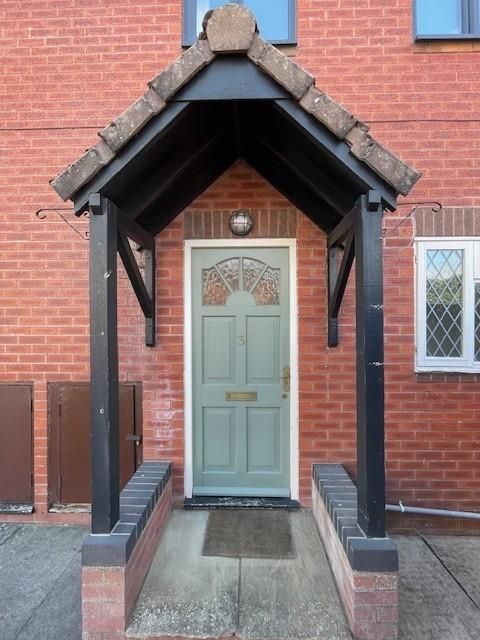 Property photo 1 of 9 Porch