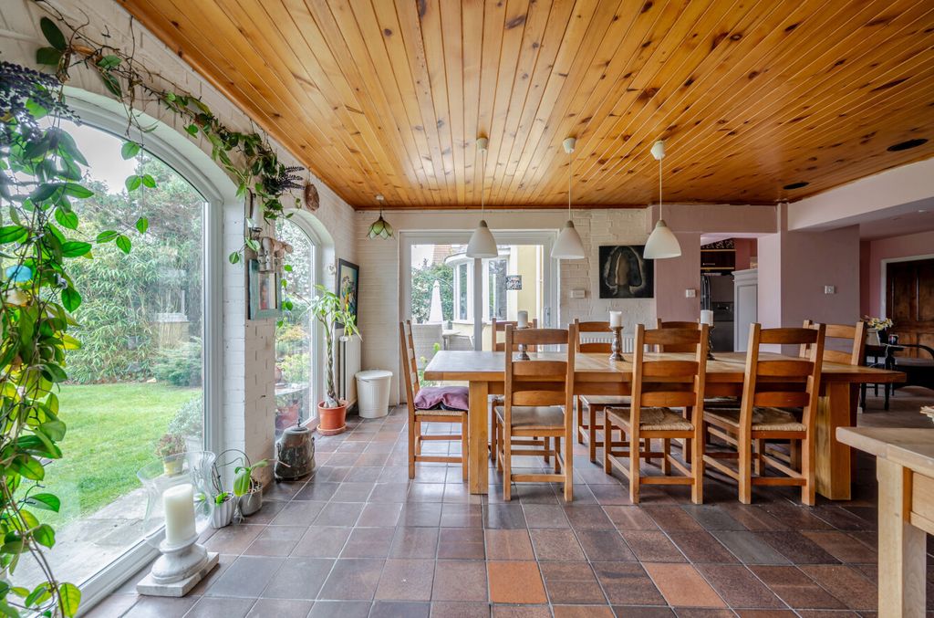 Property photo 3 of 28 Dining Room