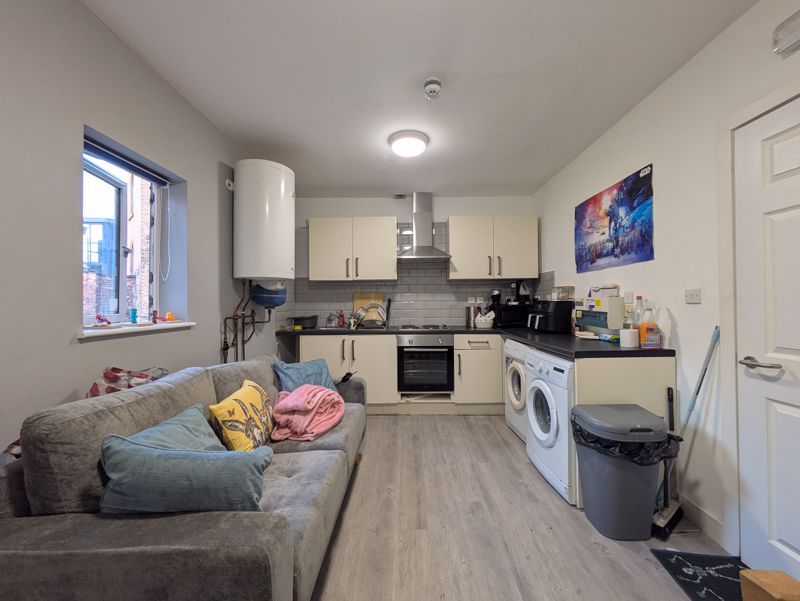 Property photo 1 of 9 Photo 2