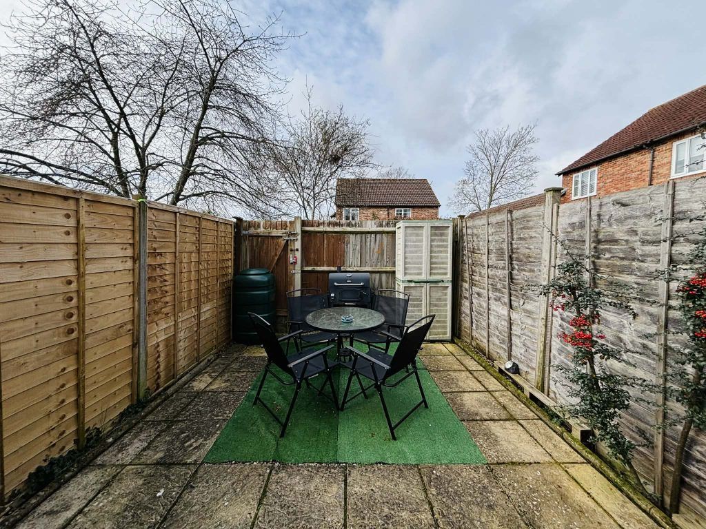 Property photo 2 of 11