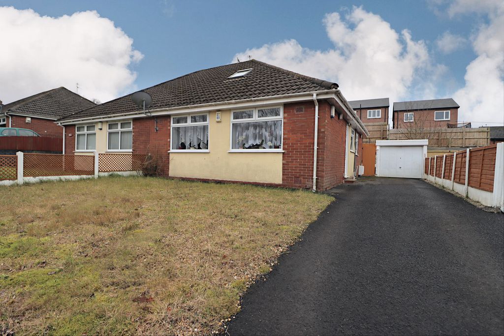 Property photo 1 of 16