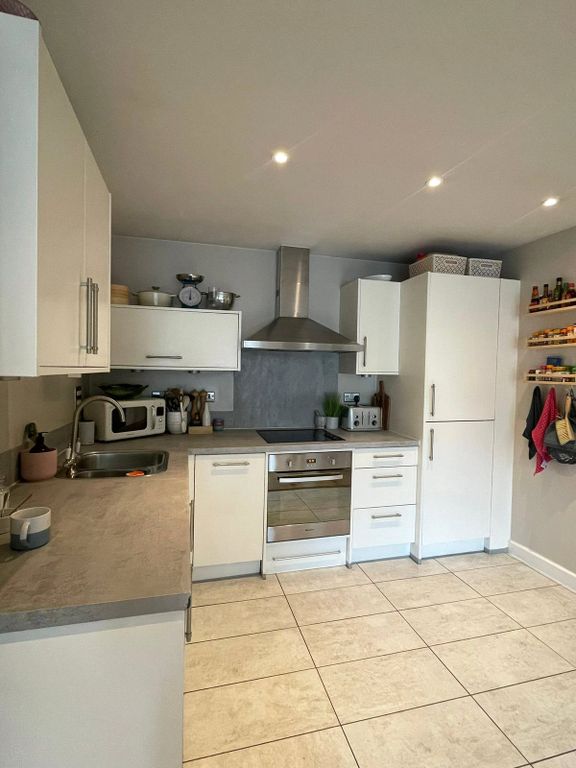 Property photo 3 of 8 Picture No. 04