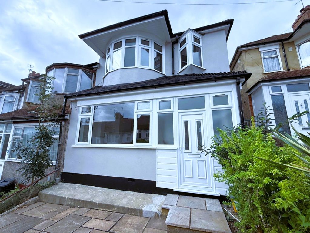 Property photo 1 of 12 4419131