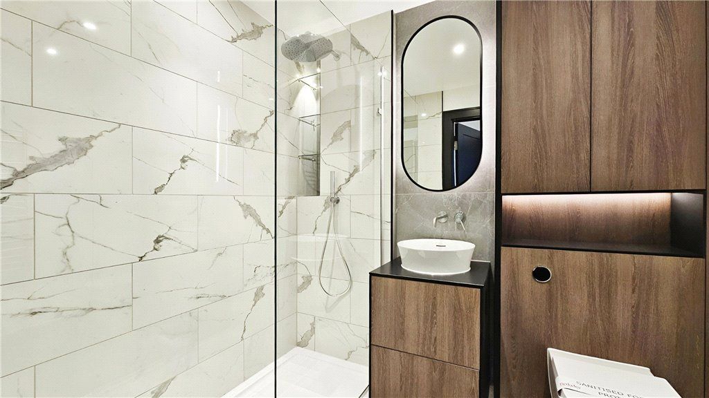 Property photo 3 of 15 Shower Room