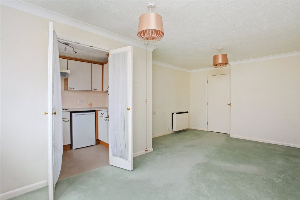 Property photo 3 of 10 Picture No. 04
