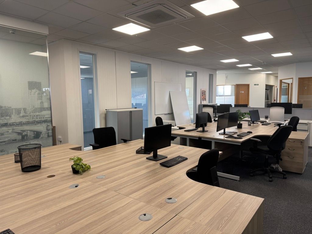 Property photo 1 of 9 Photo 3