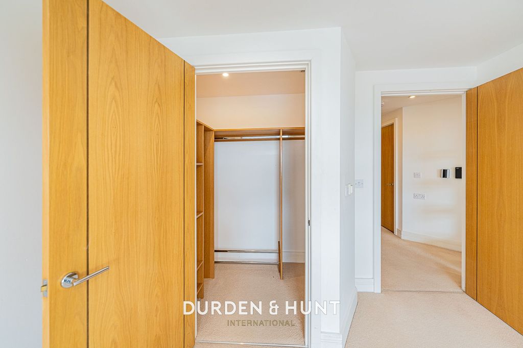 Additional image 10 of 1 bed property for saleHigh Street, Ongar CM5