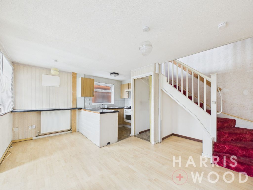 Property photo 2 of 11 5062112