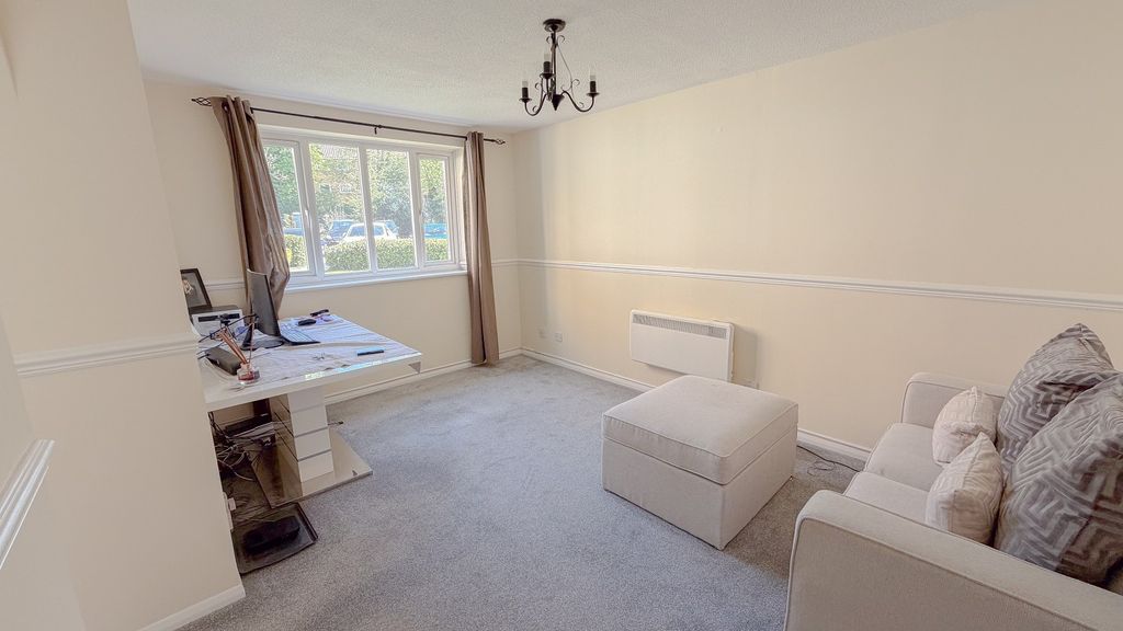 Property photo 2 of 16 Not Specified