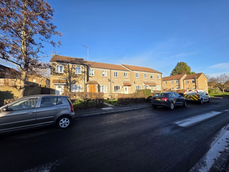 Property photo 2 of 7 External Front