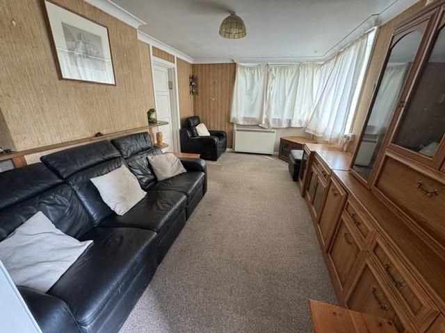 Property photo 3 of 10 Sitting Room