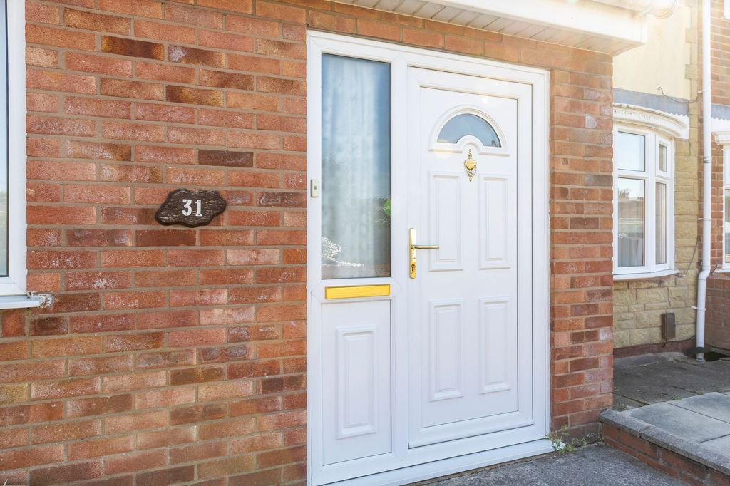 Property photo 3 of 25