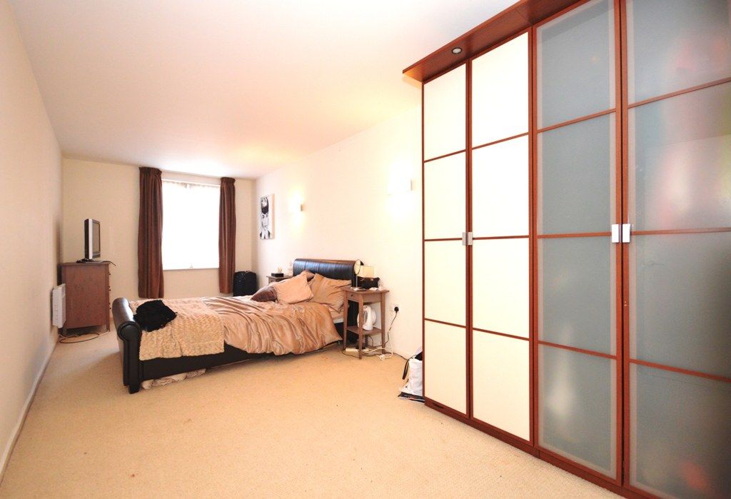 Property photo 2 of 7 Gallery