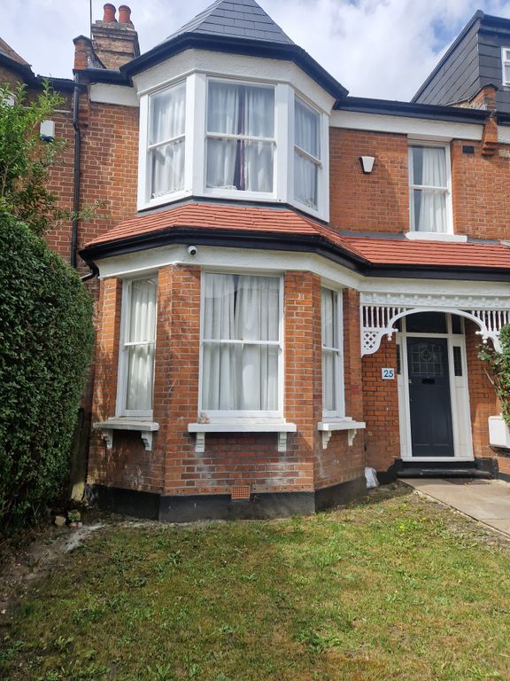 Property photo 2 of 9