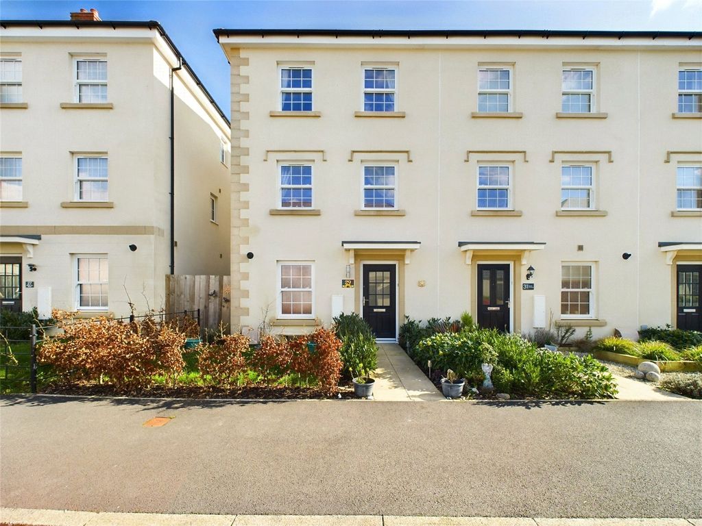 Property photo 1 of 17 Picture No. 01