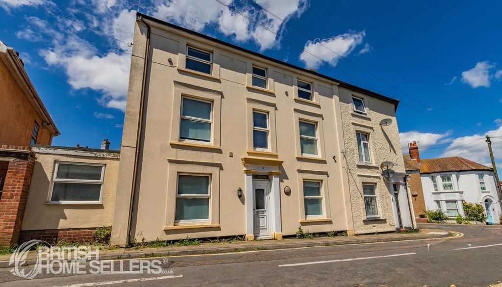 Property photo 1 of 46 Picture No. 37