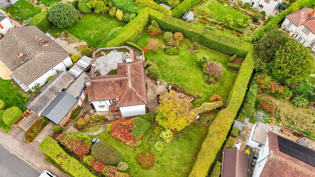 Property photo 3 of 17