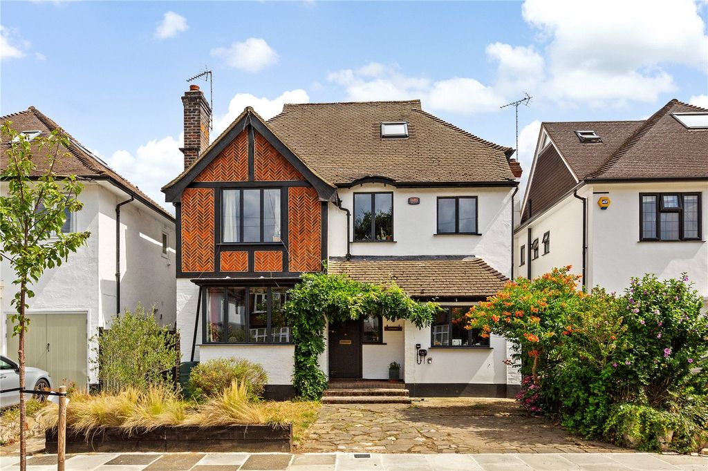 Property photo 1 of 21 Picture No. 01