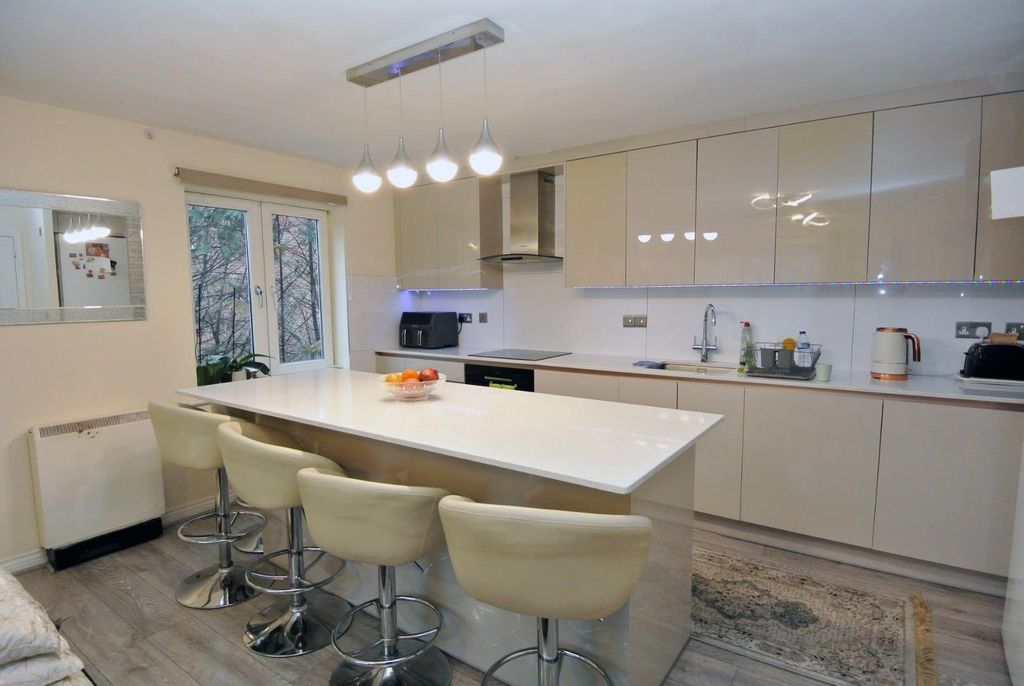 Property photo 2 of 13 Dsc_7041 Copy.Jpg