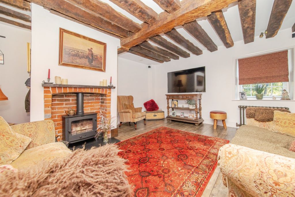 Property photo 3 of 22