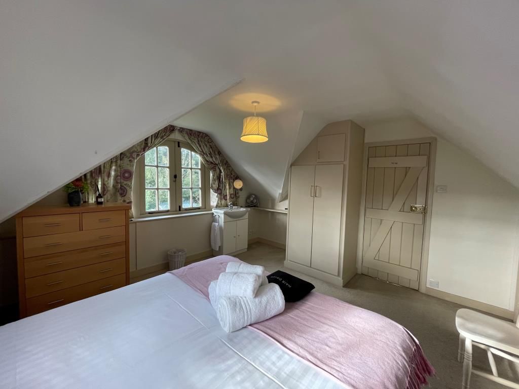 Property photo 2 of 12 Master Bedroom