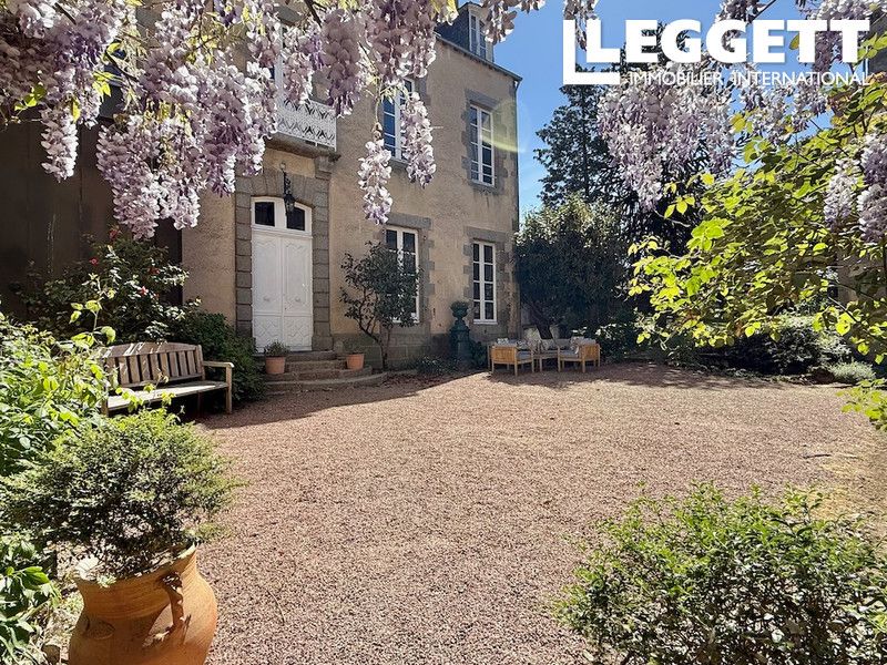 Property photo 1 of 10