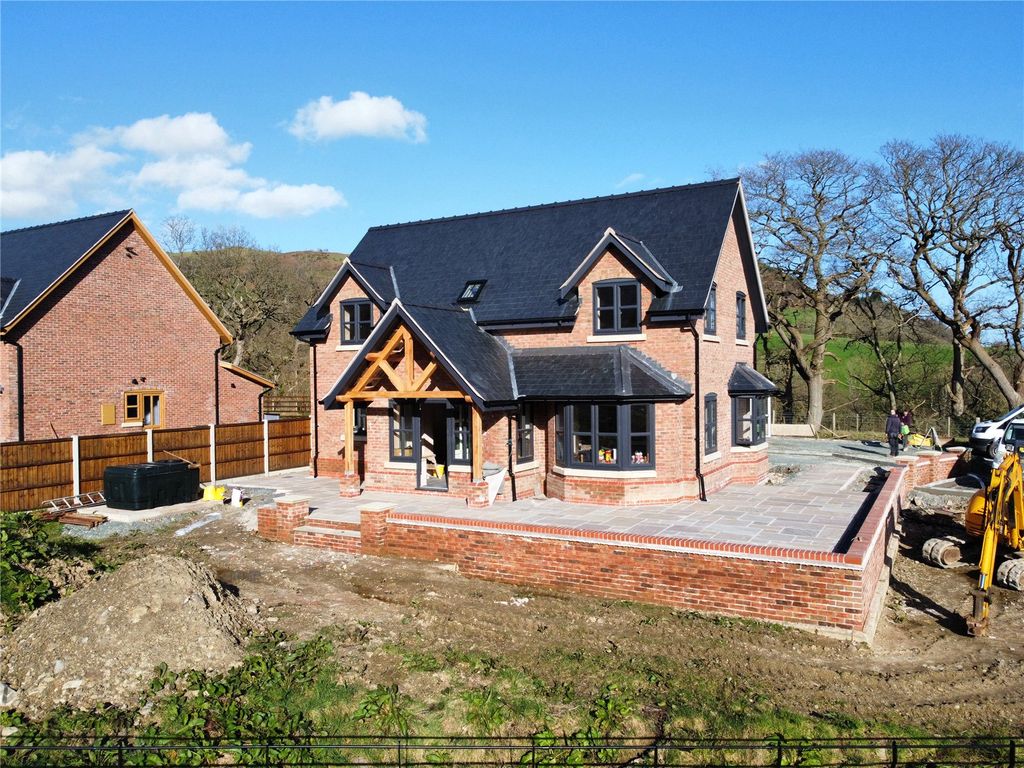 Property photo 2 of 18 Picture No. 17