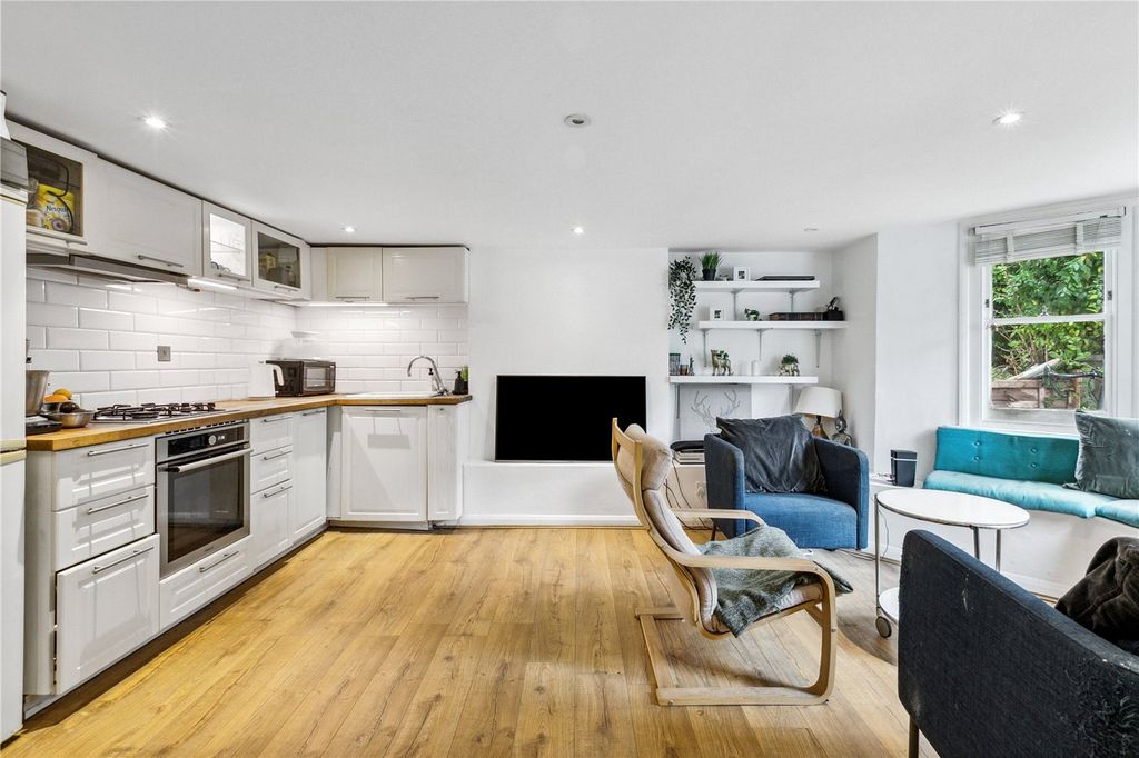 Property photo 1 of 14 Picture No. 01