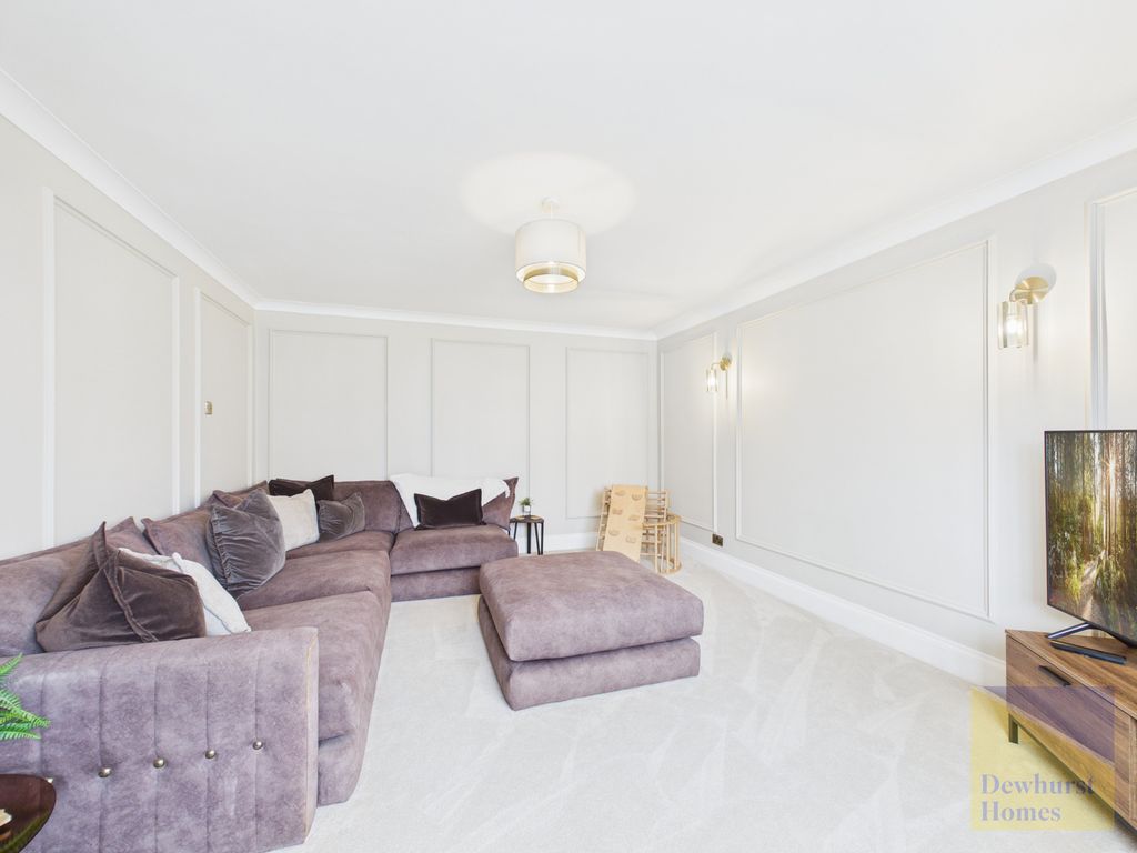 Property photo 3 of 26