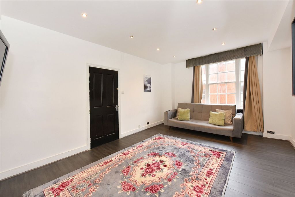 Property photo 2 of 7 Picture No. 03