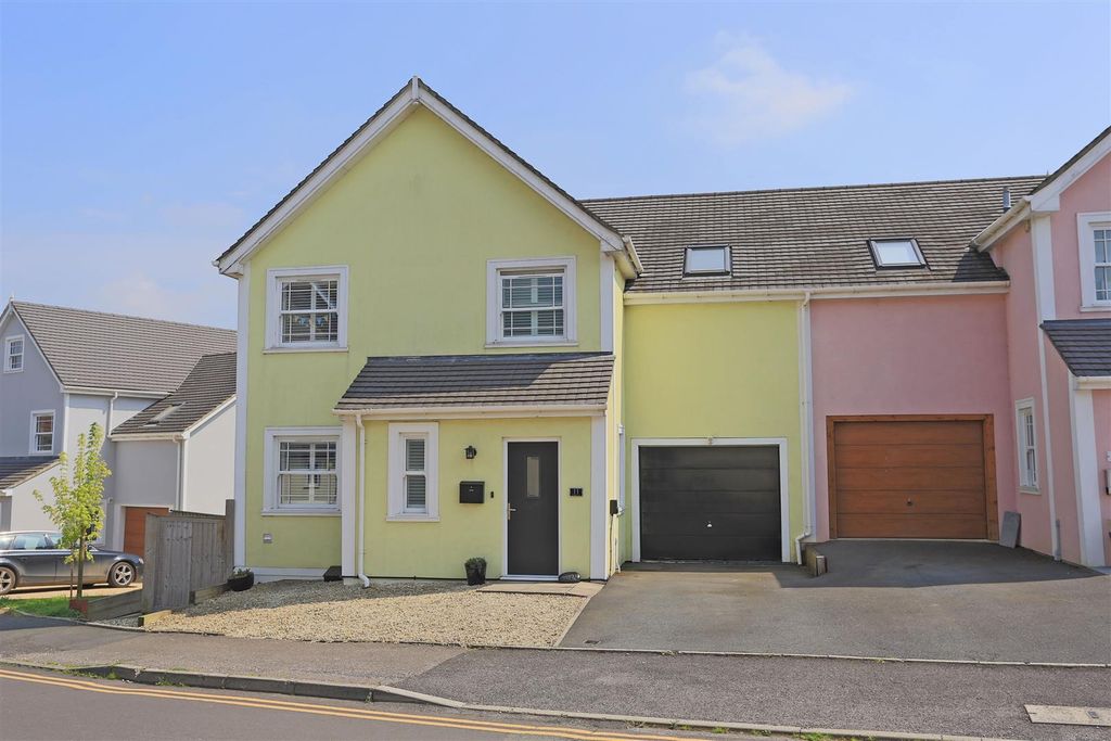 Property photo 1 of 18 Derb5925.Jpg