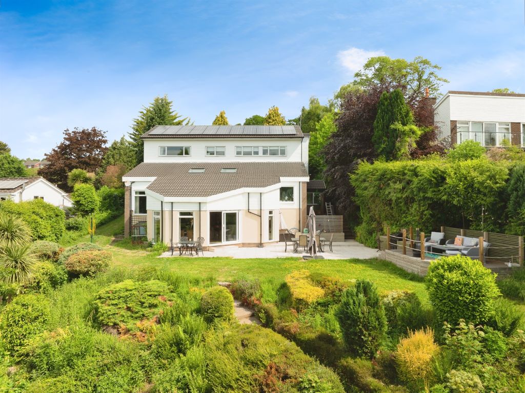 Property photo 1 of 27