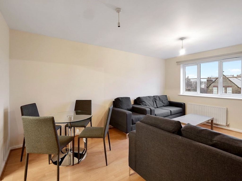 Property photo 3 of 11 Picture No. 43