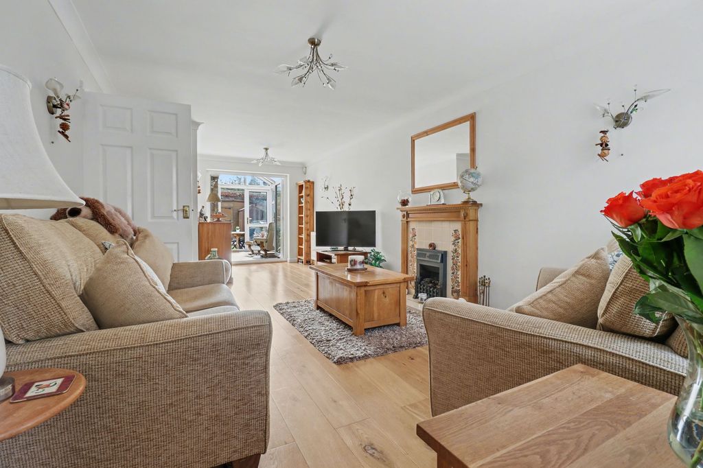 Property photo 2 of 15