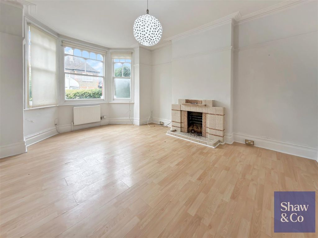 Property photo 3 of 14 Living Room.Jpg