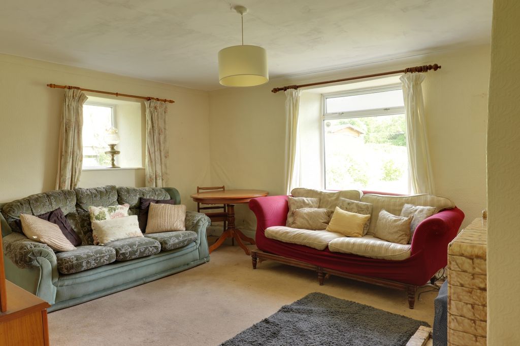 Property photo 2 of 12 Img_2226-Img_2228